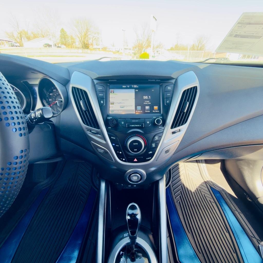 Hyundai Veloster Value Edition Dual Clutch 2017