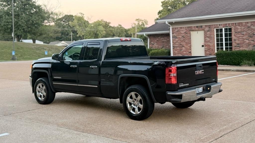 GMC Sierra 1500 4WD Double Cab 143.5" SLT 2014