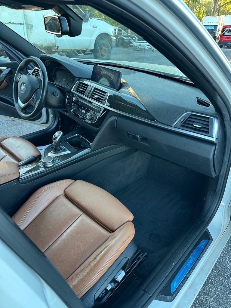 BMW 3 Series 330i xDrive Sedan South Africa 2018