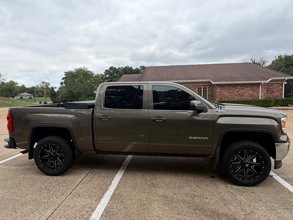 GMC Sierra 1500 4WD Crew Cab 143.5" SLE 2014