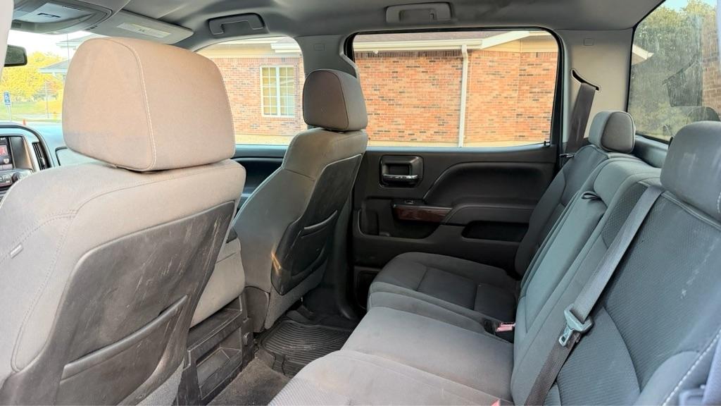 GMC Sierra 1500 4WD Crew Cab 143.5" SLE 2015