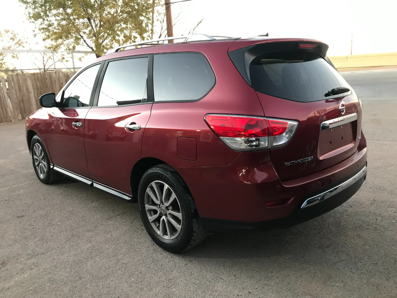 Nissan Pathfinder S 2WD 2016