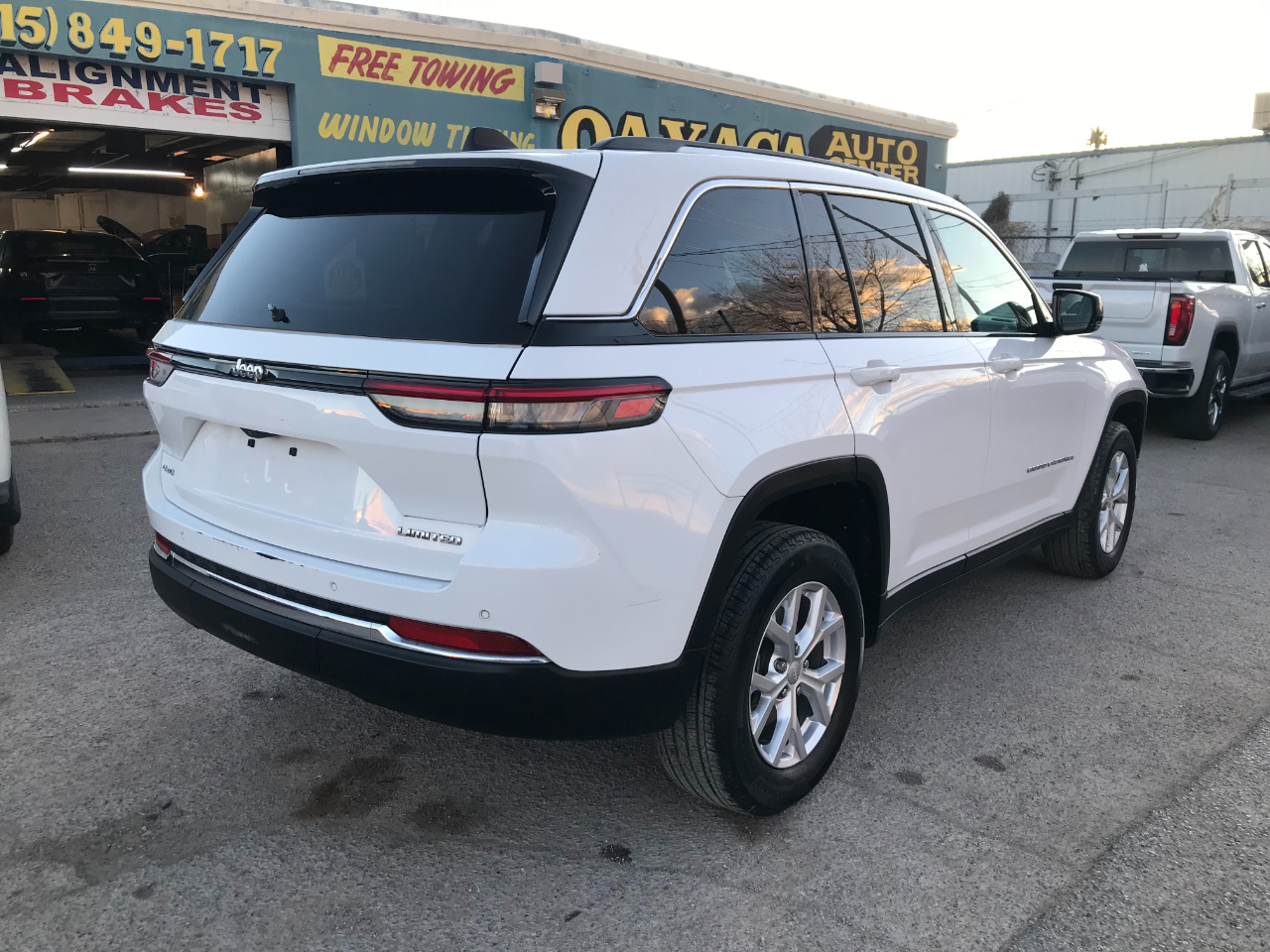 Jeep Grand Cherokee Limited 4WD 2023