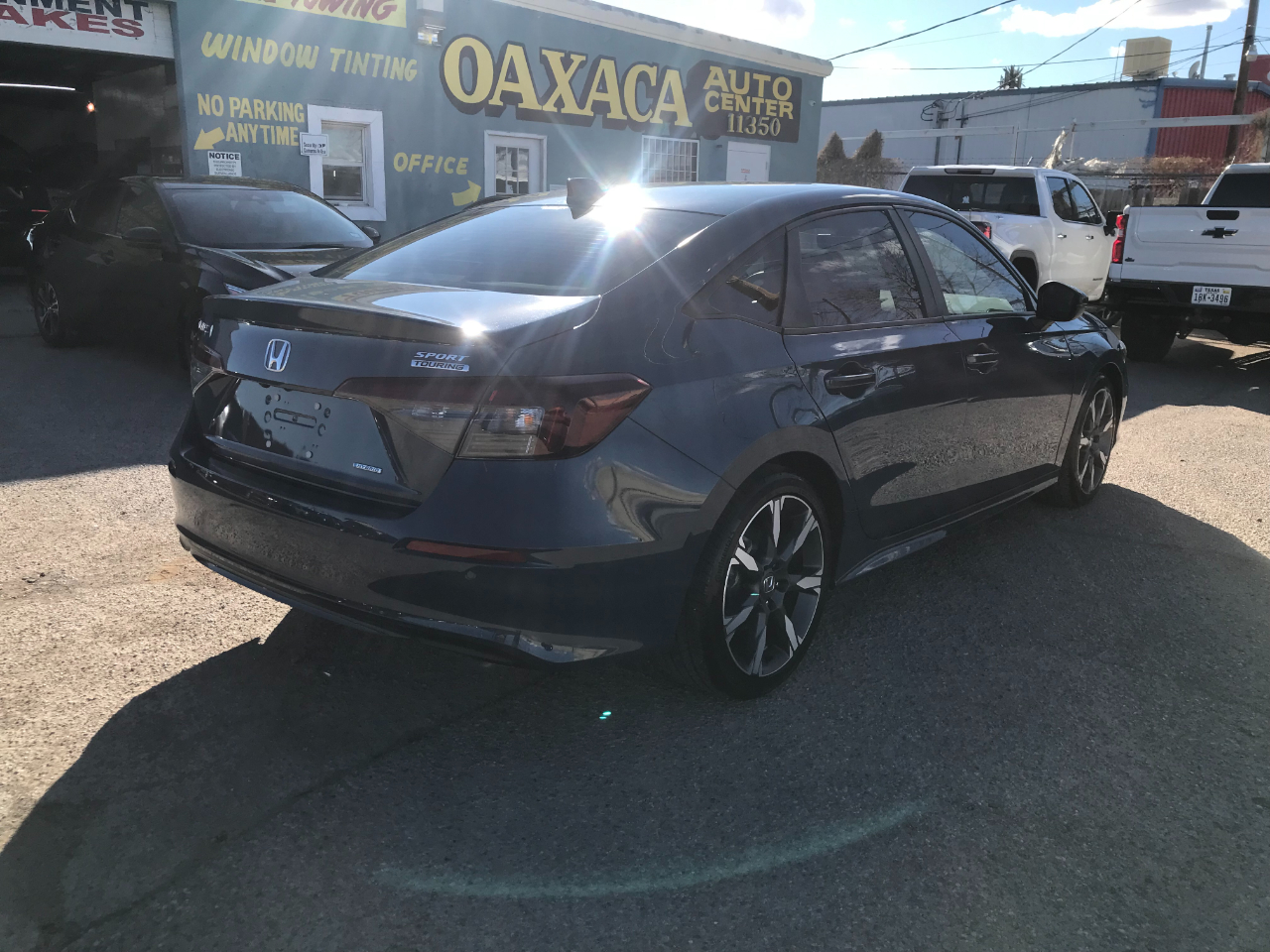 Honda Civic Sport Hybrid 2025