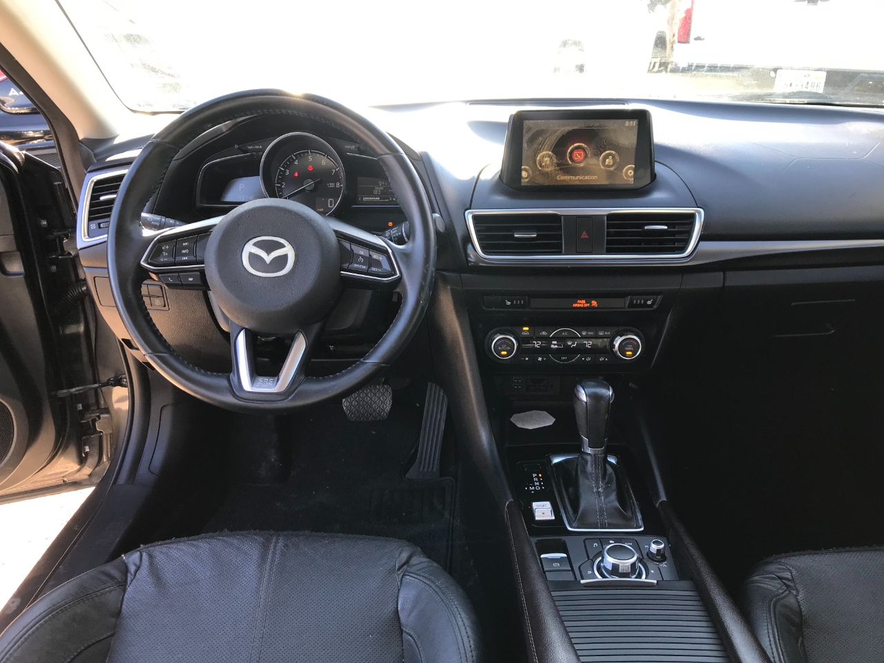 Mazda MAZDA3 s Grand Touring AT 5-Door 2018