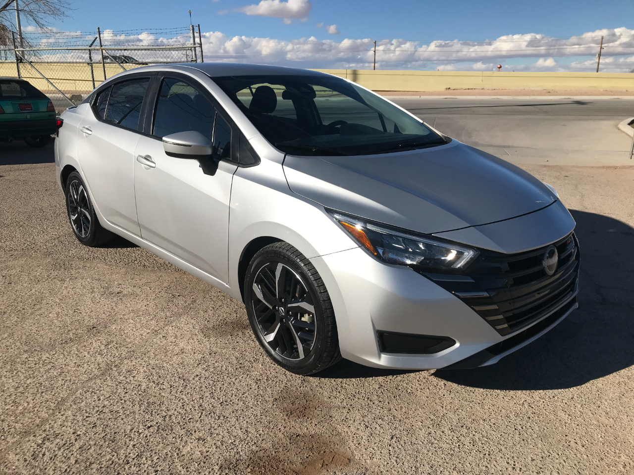 Nissan Versa SR 2024