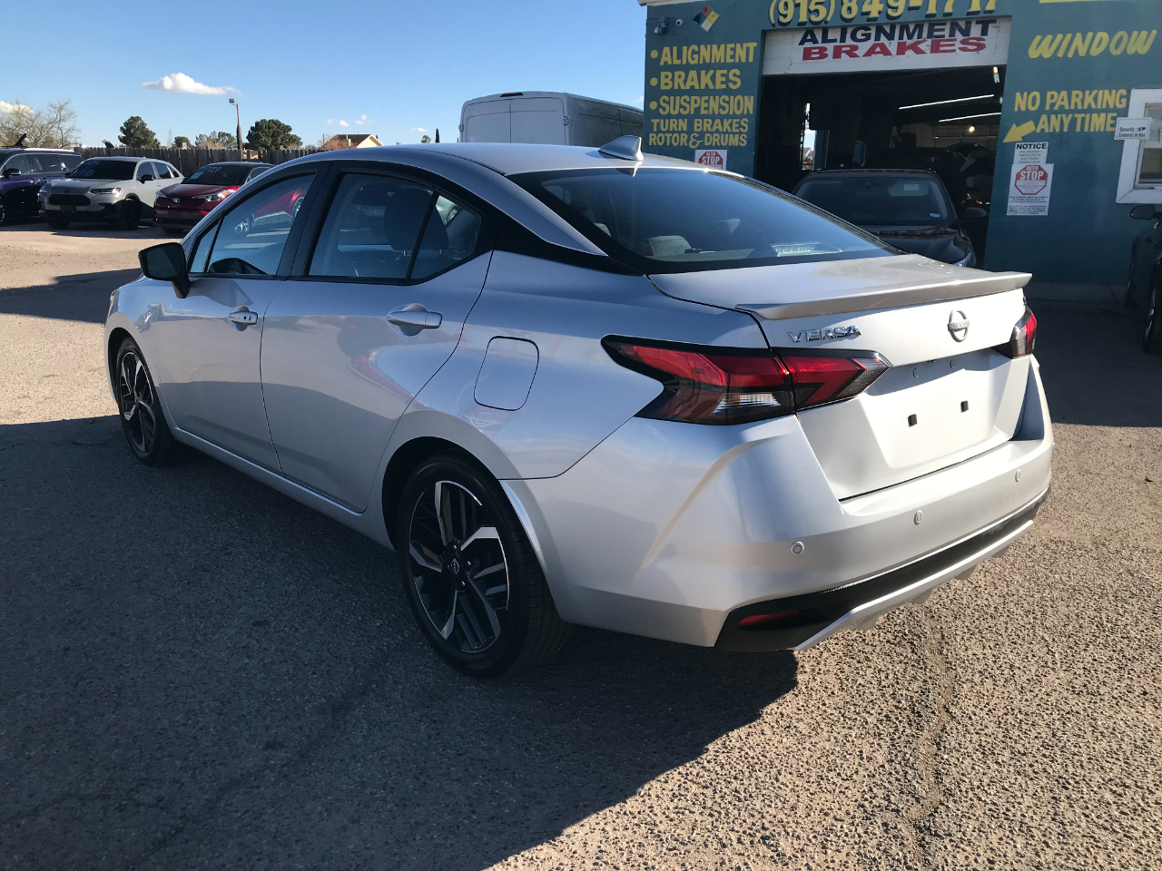 Nissan Versa SR 2024