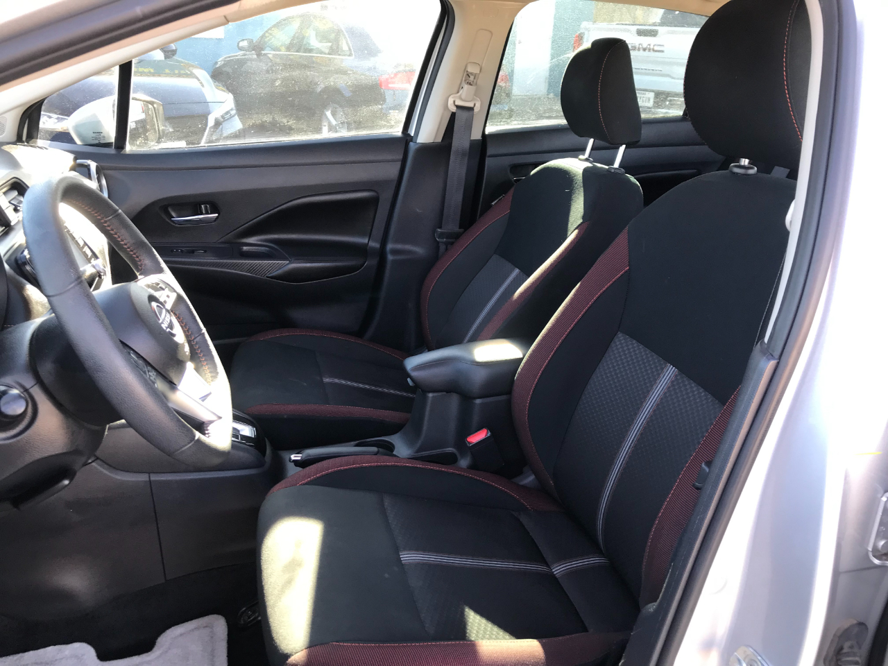 Nissan Versa SR 2024