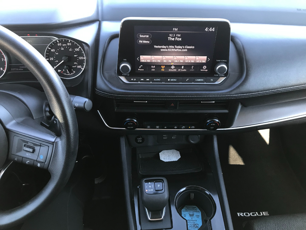 Nissan Rogue SV 2024