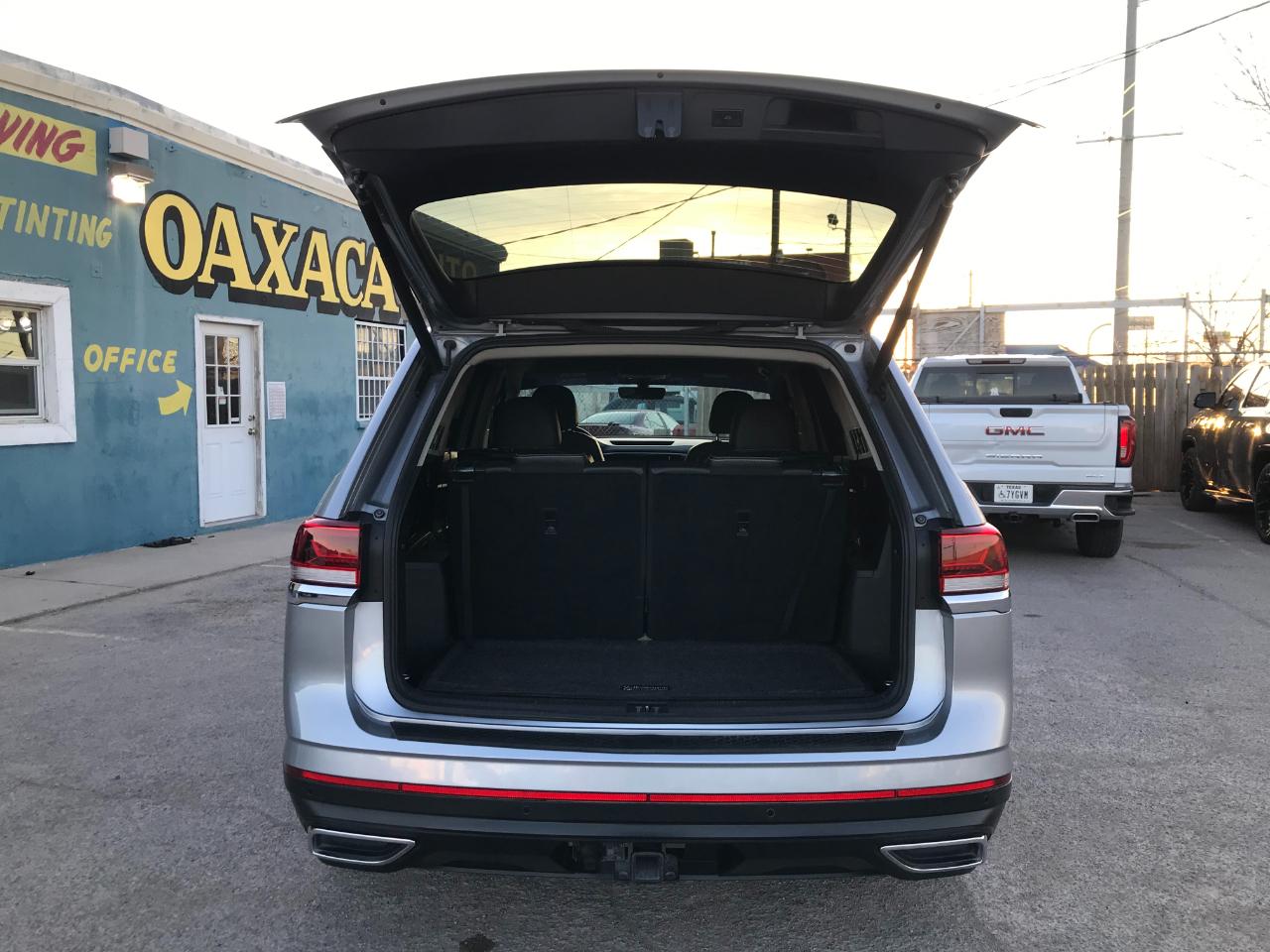 Volkswagen Atlas V6 SE w/Technology 2022