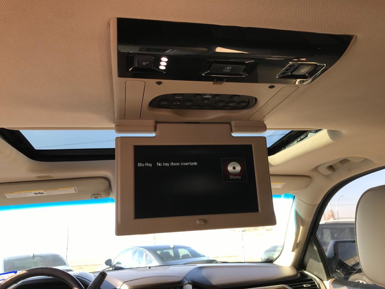 GMC Yukon XL Denali 4WD 2016