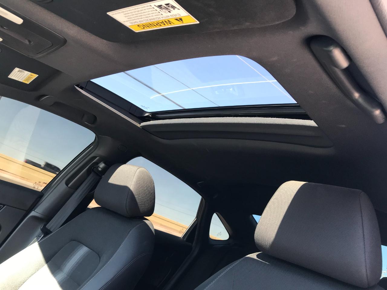 Honda Civic Sport Hybrid 2026