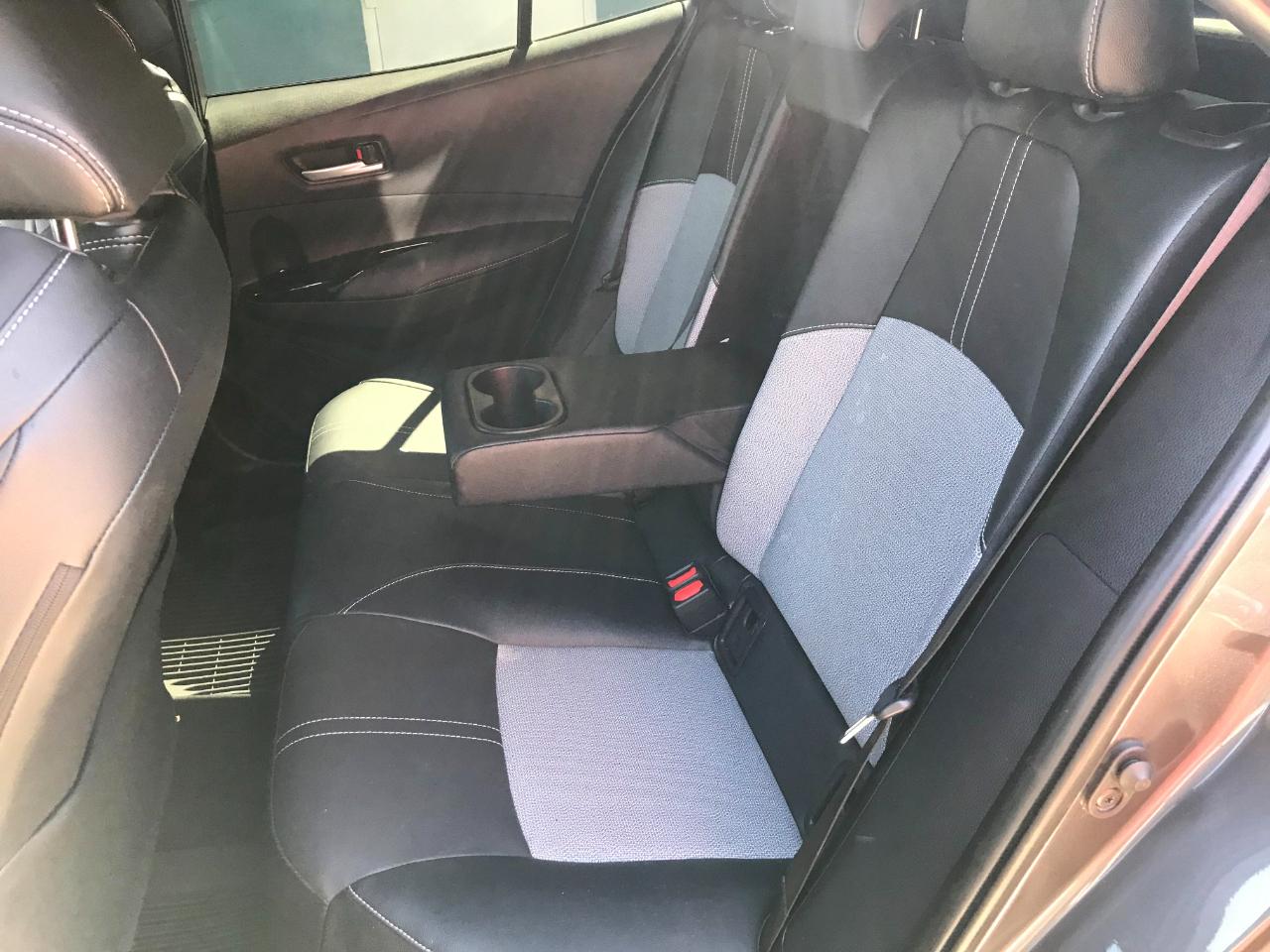 Toyota Corolla XSE Hatchback 2025