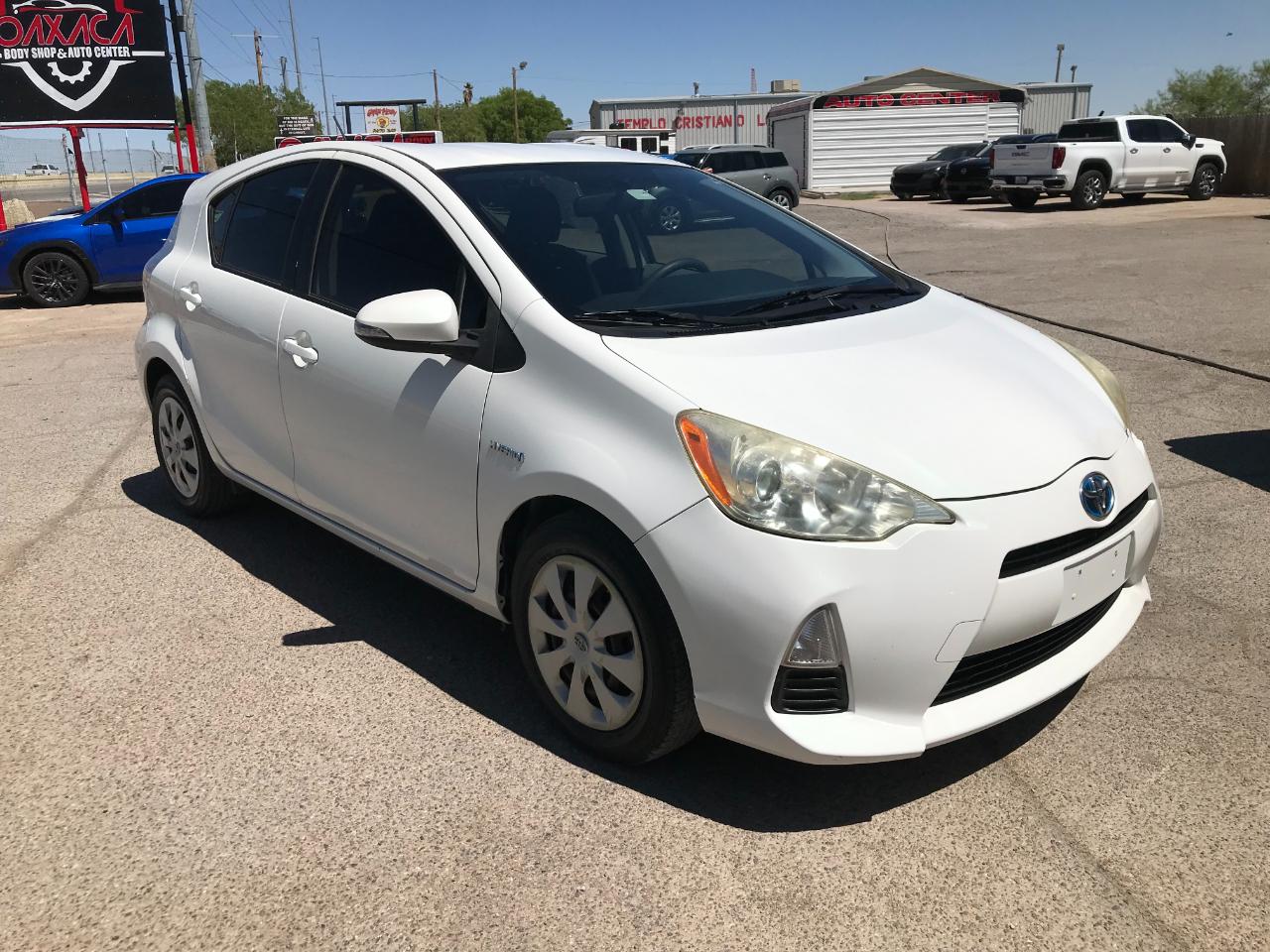 Toyota Prius c One 2013