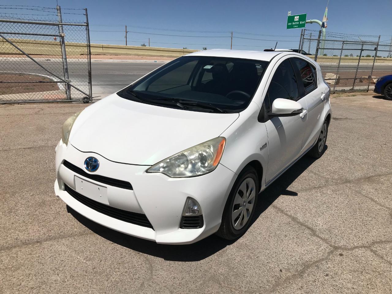 Toyota Prius c One 2013