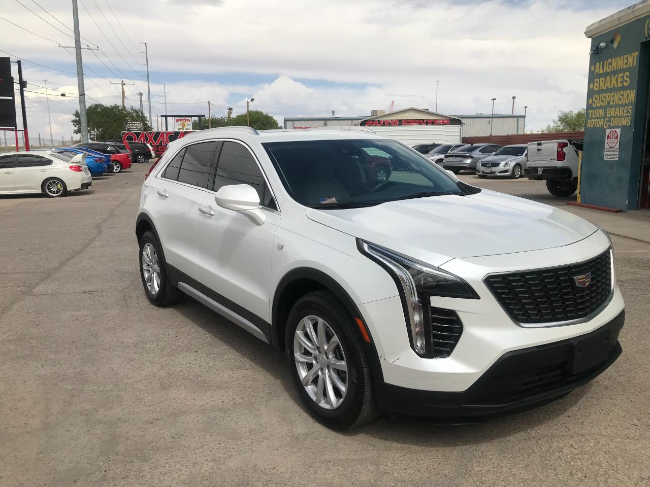 2023 Cadillac XT4 Luxury's photo