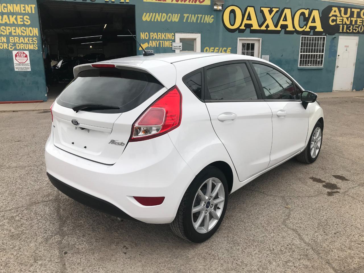Ford Fiesta SE Hatchback 2018