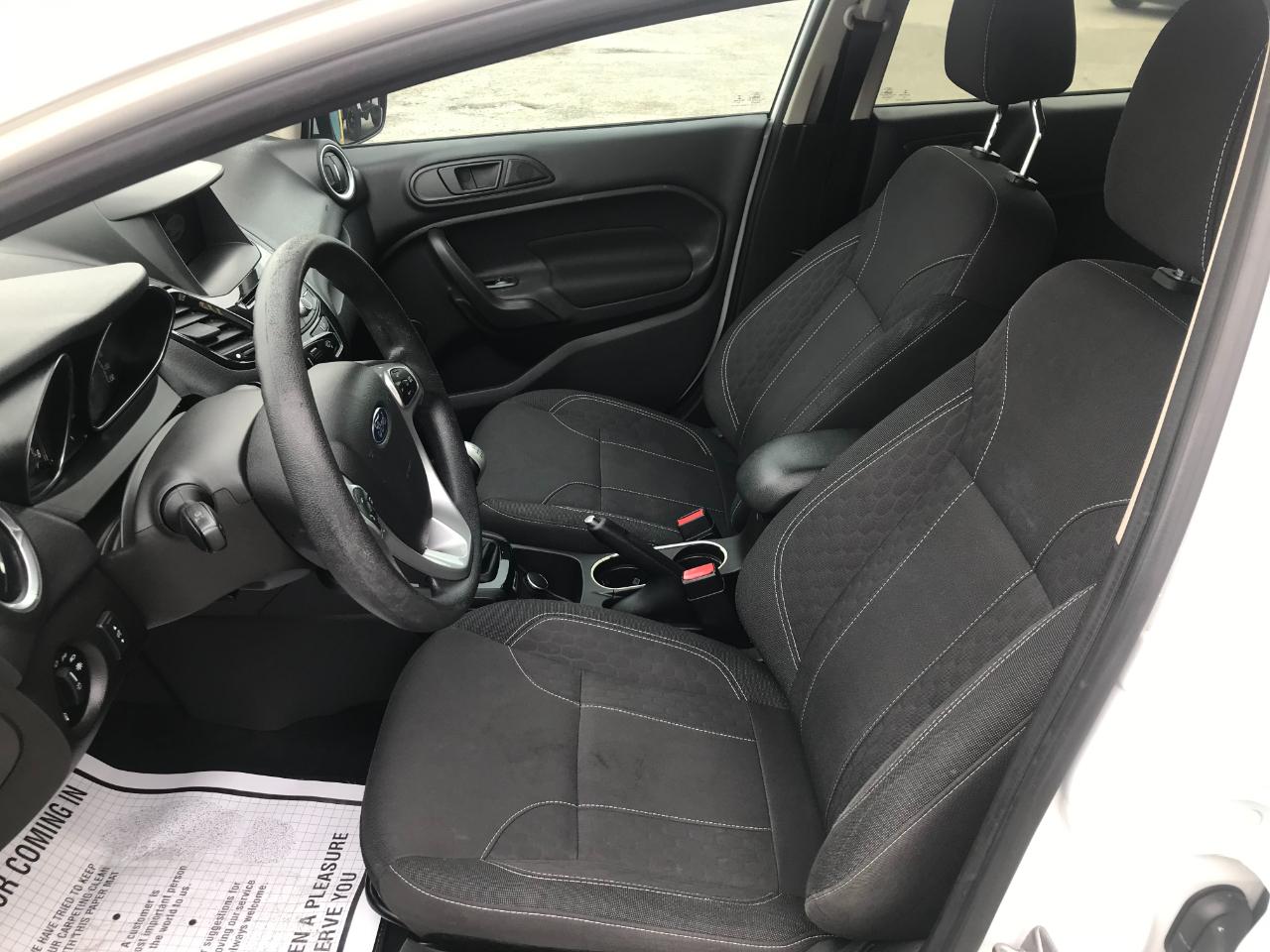 Ford Fiesta SE Hatchback 2018