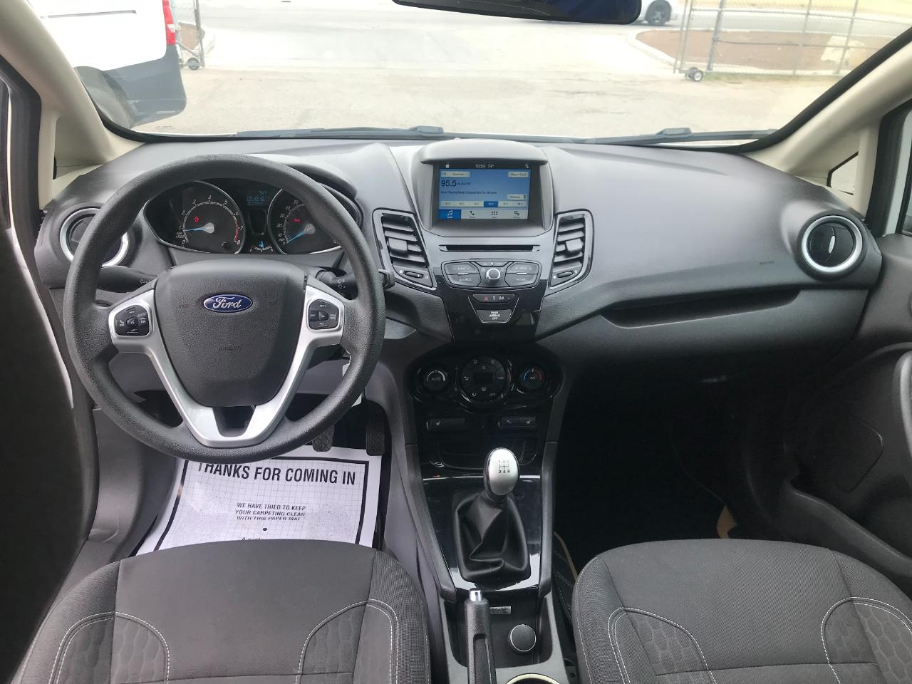 Ford Fiesta SE Hatchback 2018