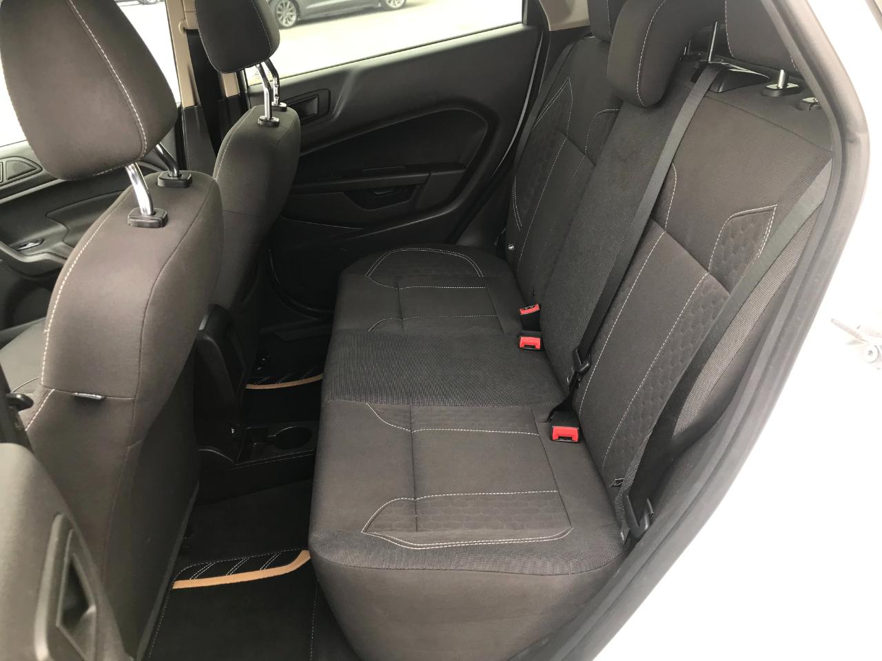Ford Fiesta SE Hatchback 2018