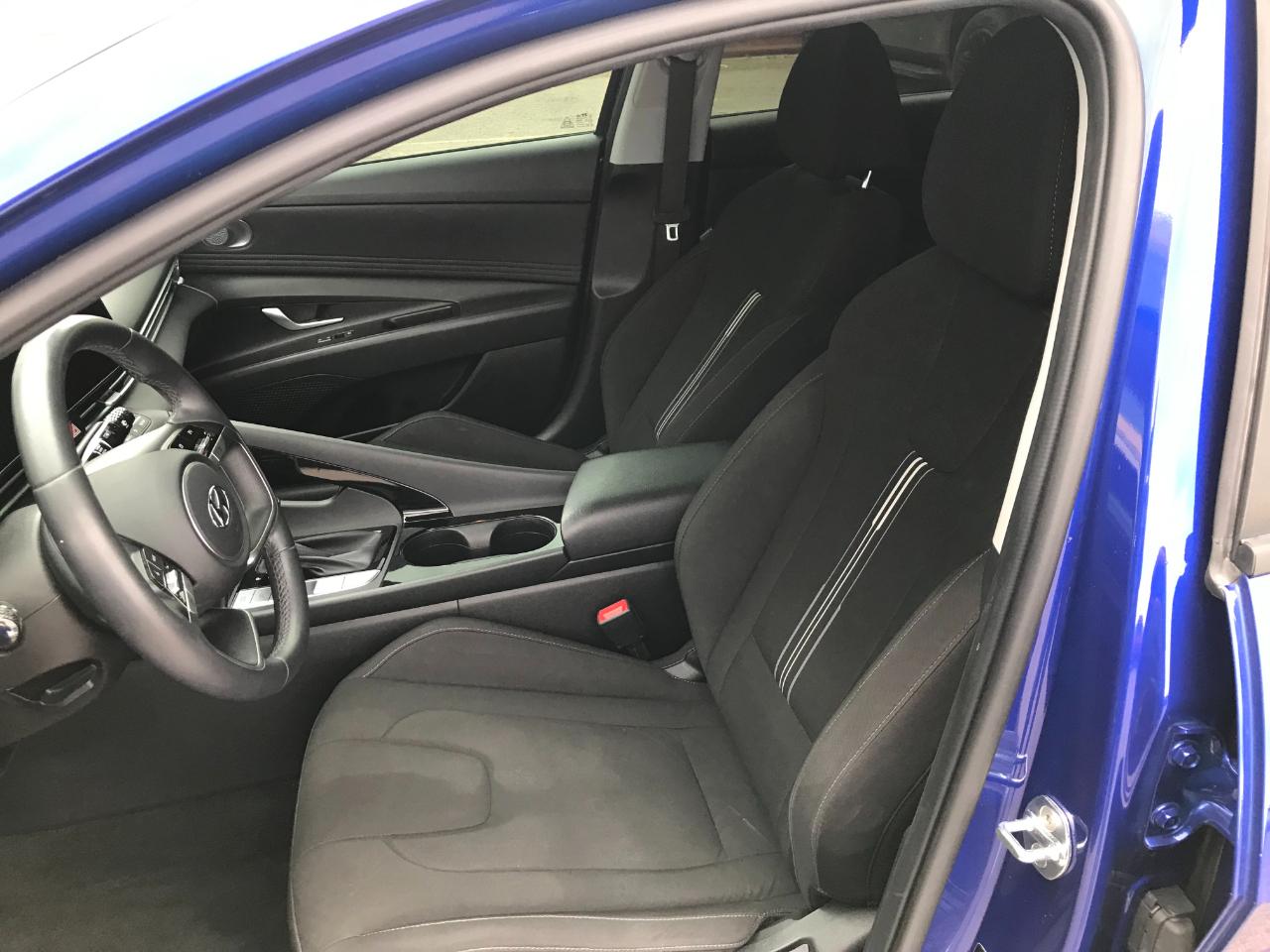Hyundai Elantra SEL 2023