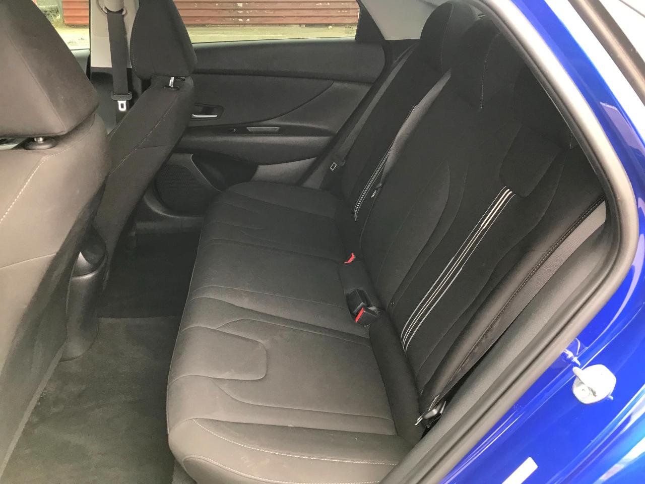Hyundai Elantra SEL 2023