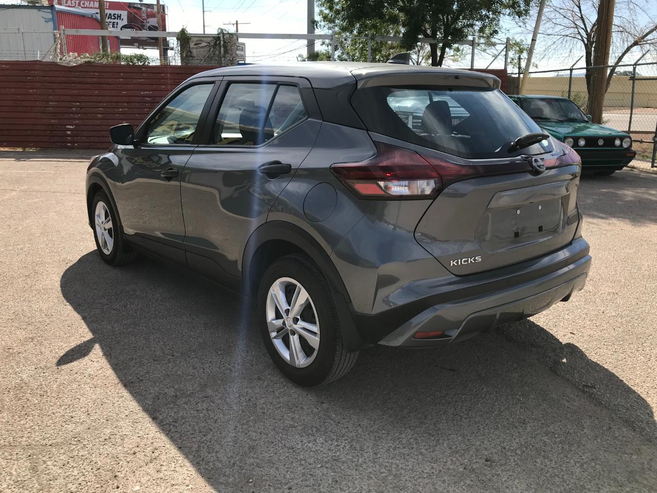 Nissan Kicks S 2025