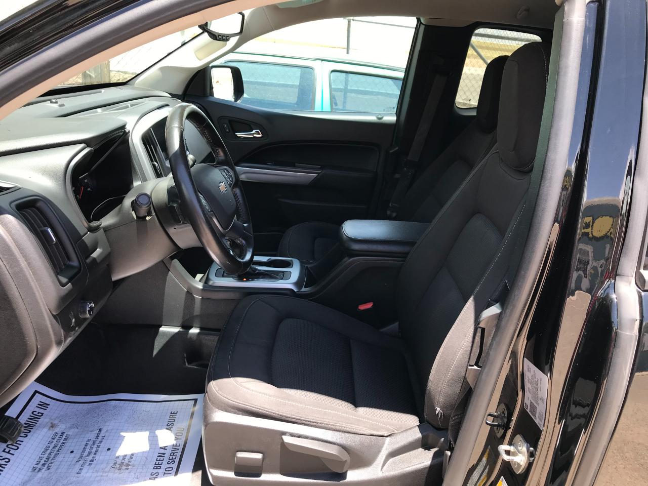 Chevrolet Colorado LT Ext. Cab 2WD 2021