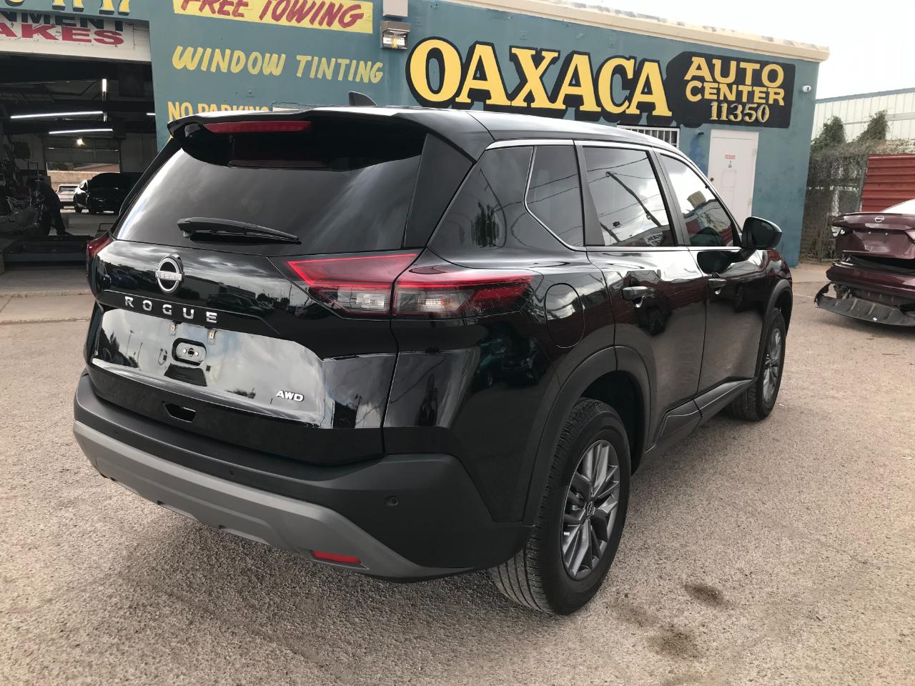 Nissan Rogue S AWD 2023
