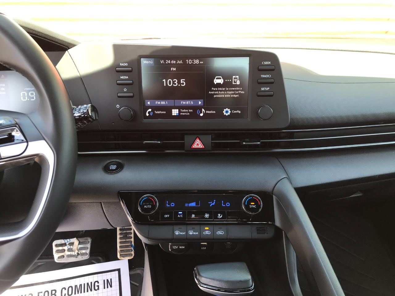 Hyundai Elantra SEL Sport 2025