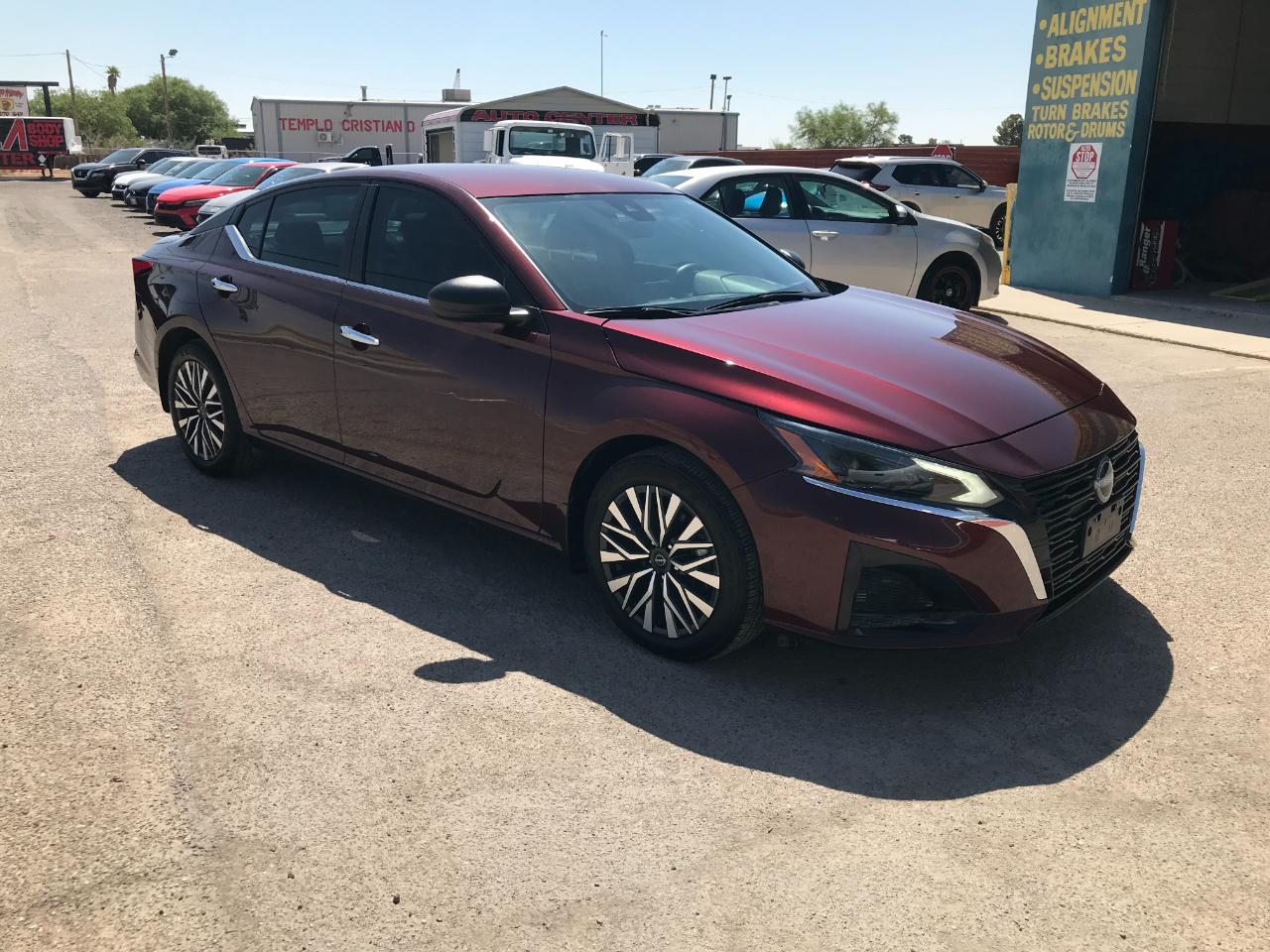 Nissan Altima 2.5 SV 2025