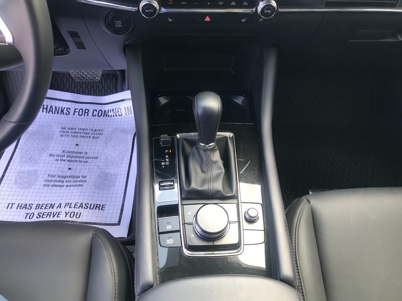 Mazda MAZDA3 2.5 S Preferred 2025