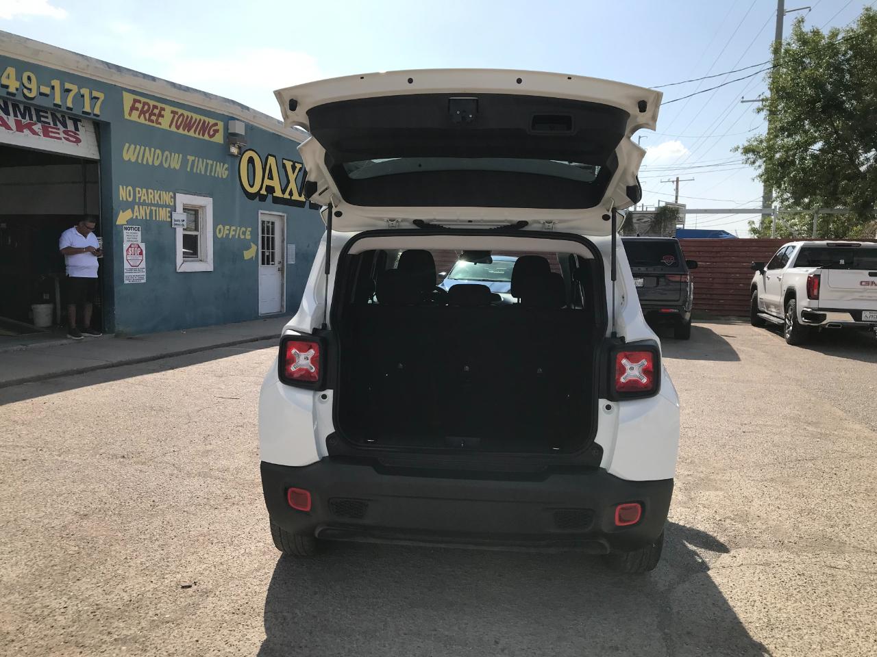 Jeep Renegade Latitude 2023