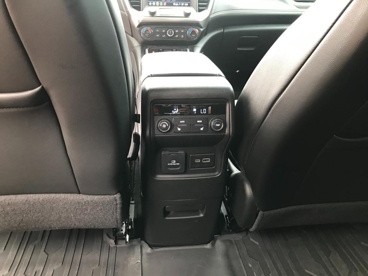 GMC Acadia AT4 AWD 2023