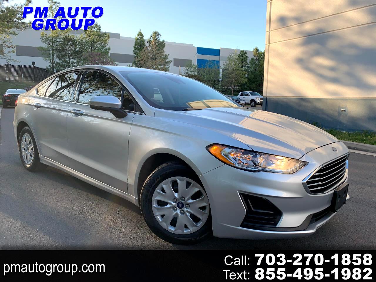Ford Fusion S FWD 2019