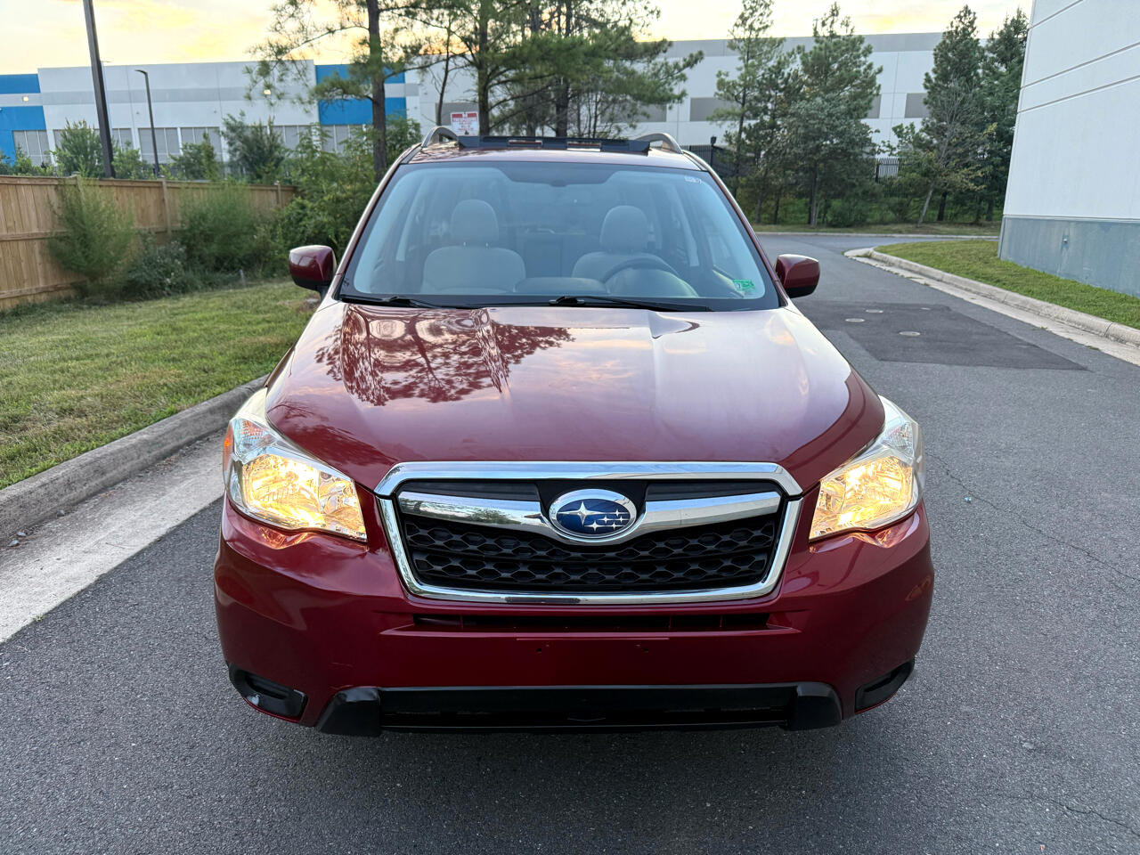 Subaru Forester 4dr CVT 2.5i Premium PZEV 2015 Subaru Forester 4dr CVT 2.5i Premium PZEV 2015