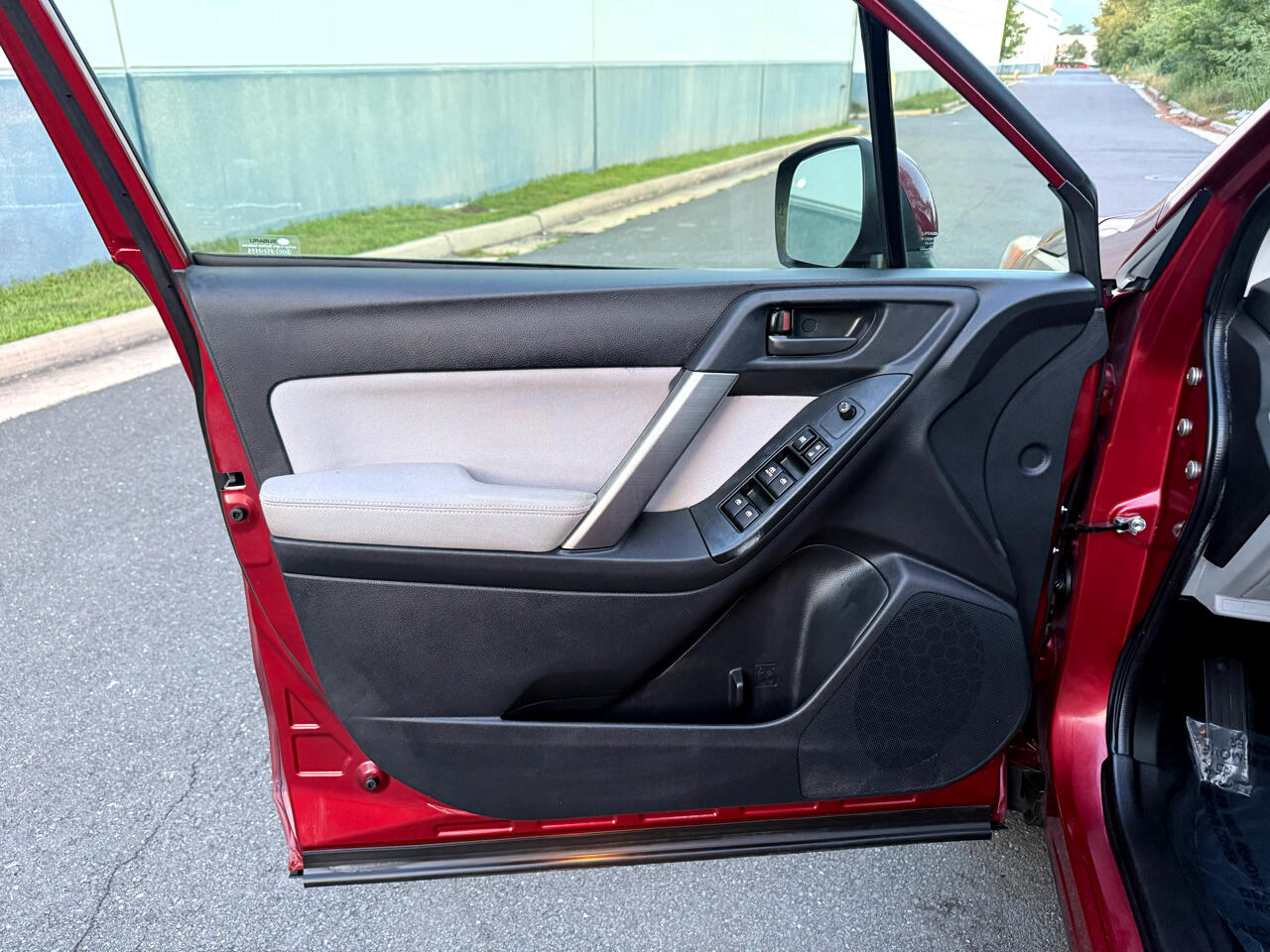 Subaru Forester 4dr CVT 2.5i Premium PZEV 2015 Subaru Forester 4dr CVT 2.5i Premium PZEV 2015