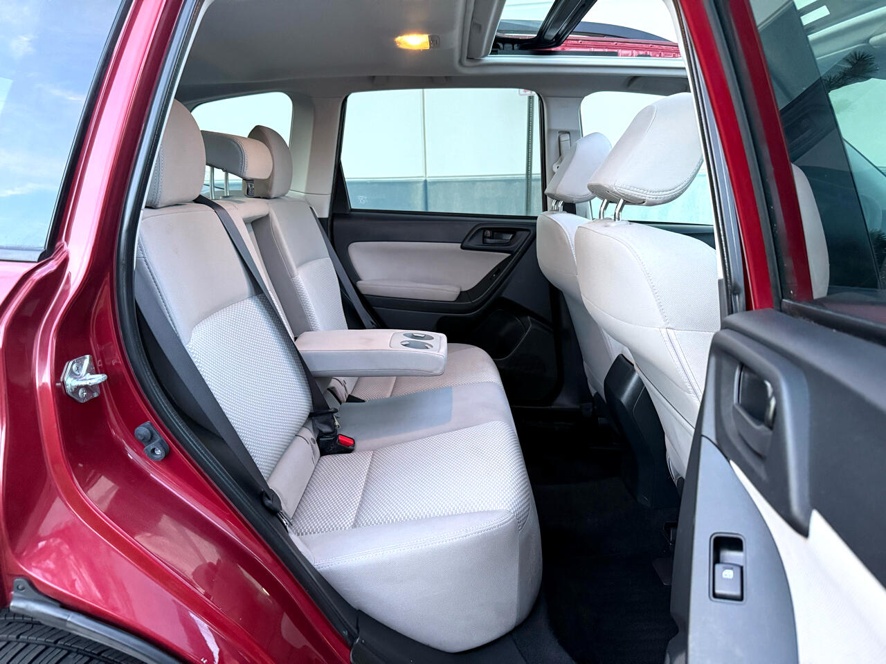 Subaru Forester 4dr CVT 2.5i Premium PZEV 2015 Subaru Forester 4dr CVT 2.5i Premium PZEV 2015