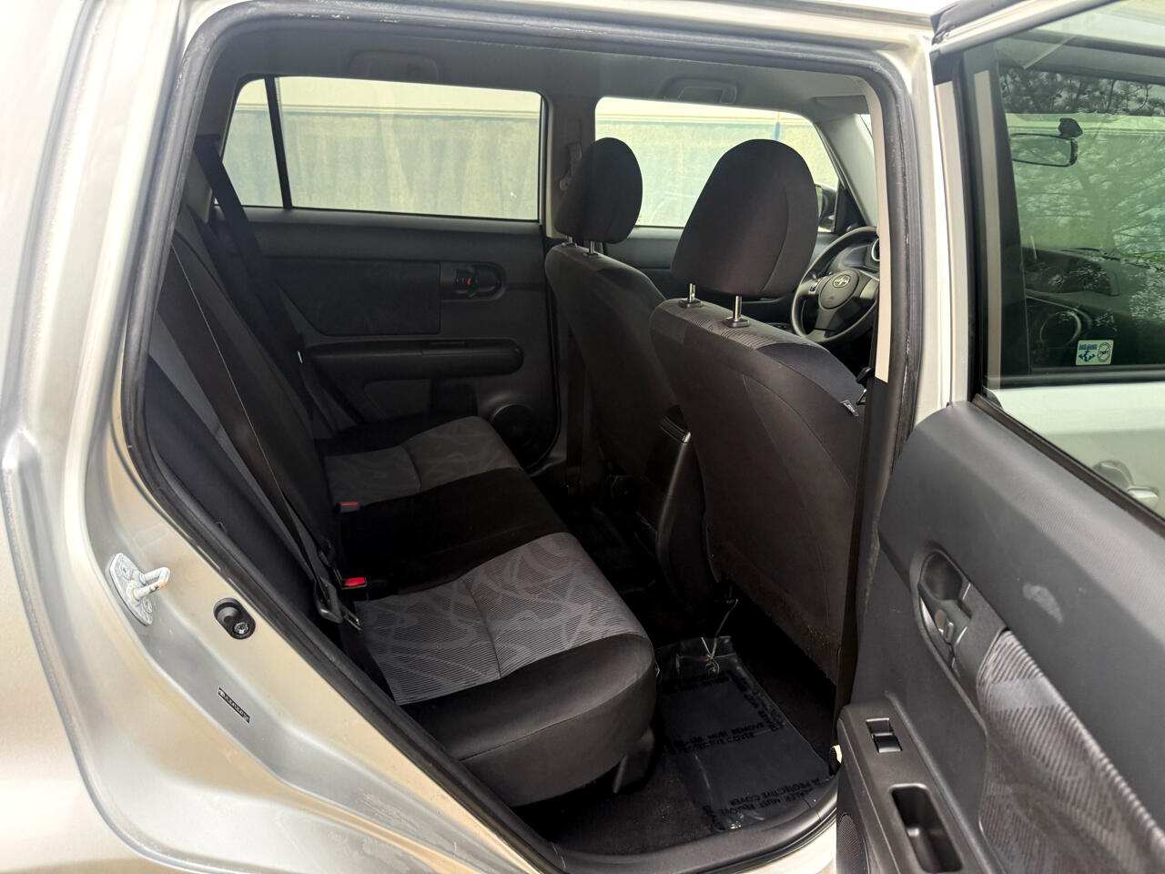 2012 Scion xB photo 21