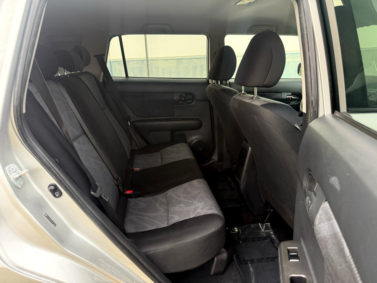 2012 Scion xB photo 22