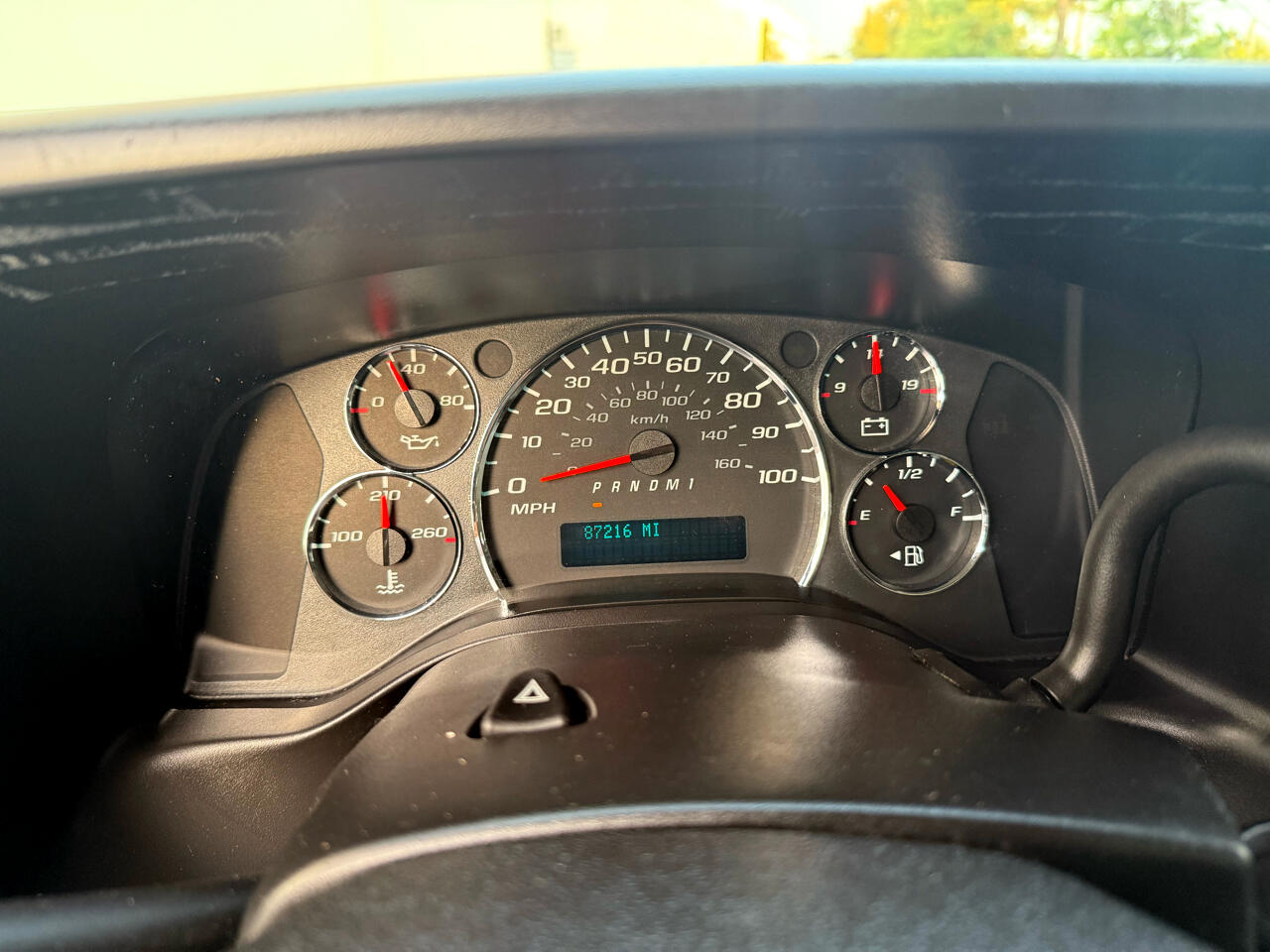 GMC Savana Cargo Van RWD 3500 135" 2011 GMC Savana Cargo Van RWD 3500 135" 2011