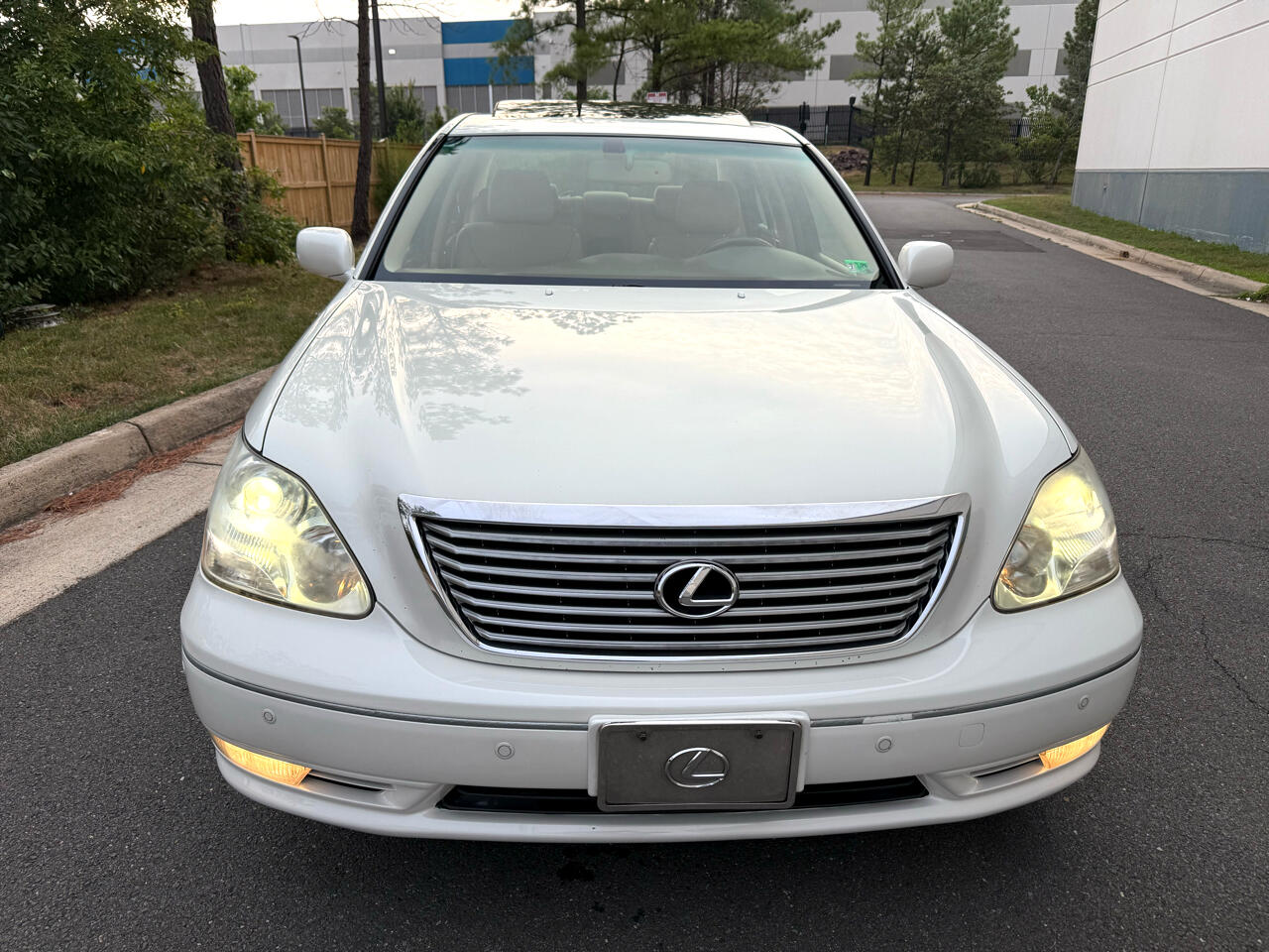2005 Lexus LS 430 photo 7