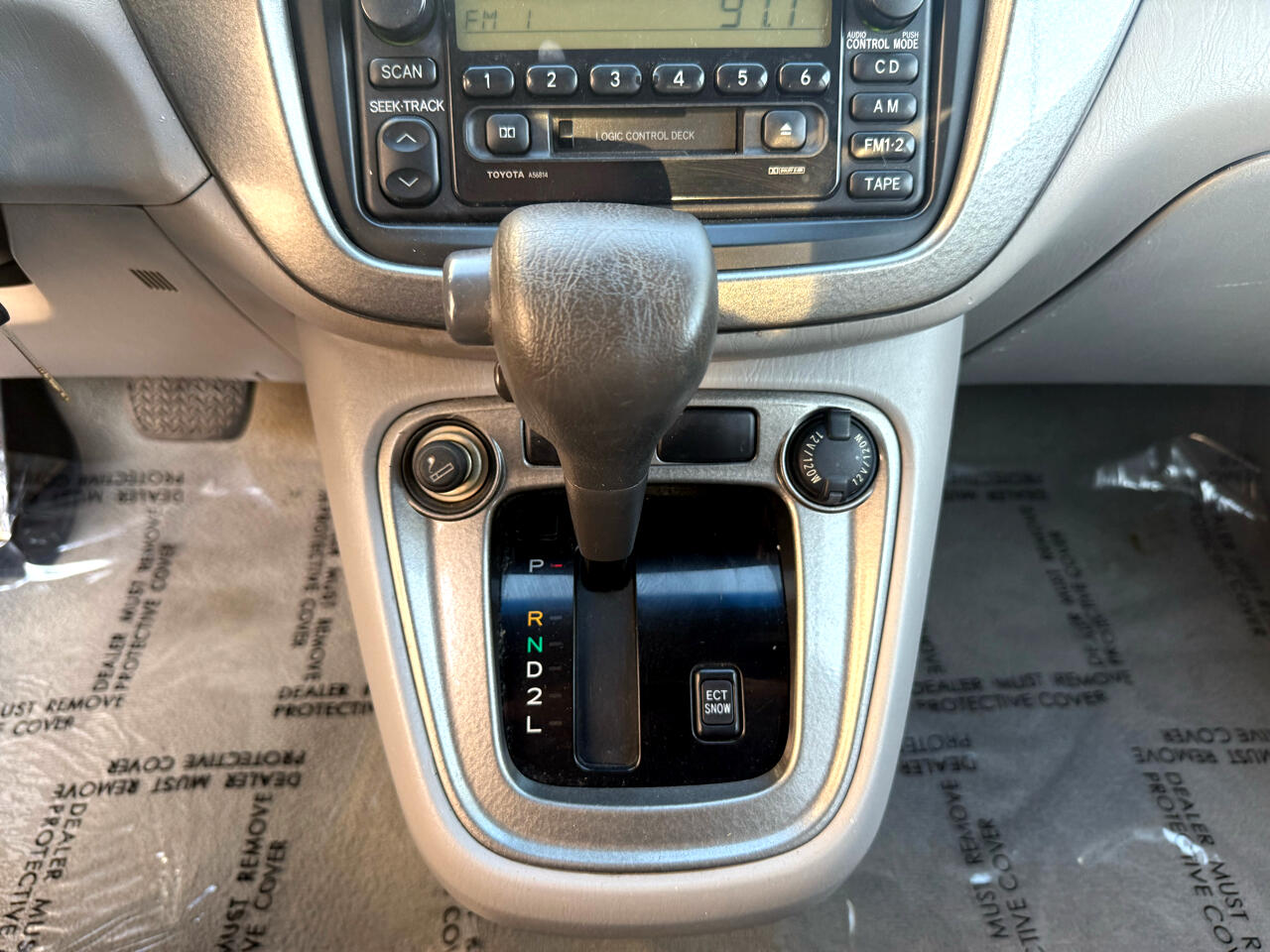 2001 Toyota Highlander photo 26
