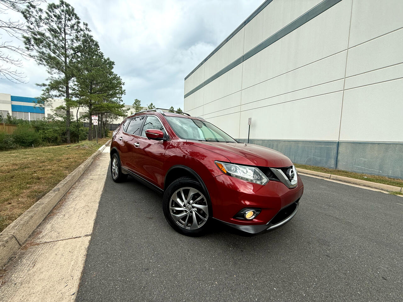 2015 Nissan Rogue SL photo 6