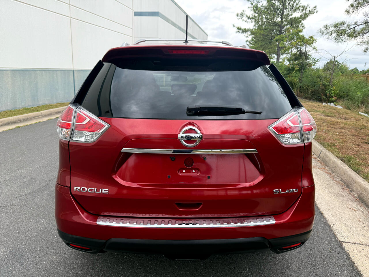 2015 Nissan Rogue SL photo 10