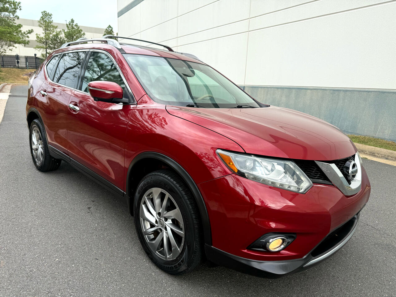 2015 Nissan Rogue SL photo 13