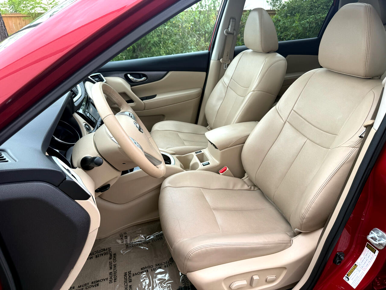 2015 Nissan Rogue SL photo 16