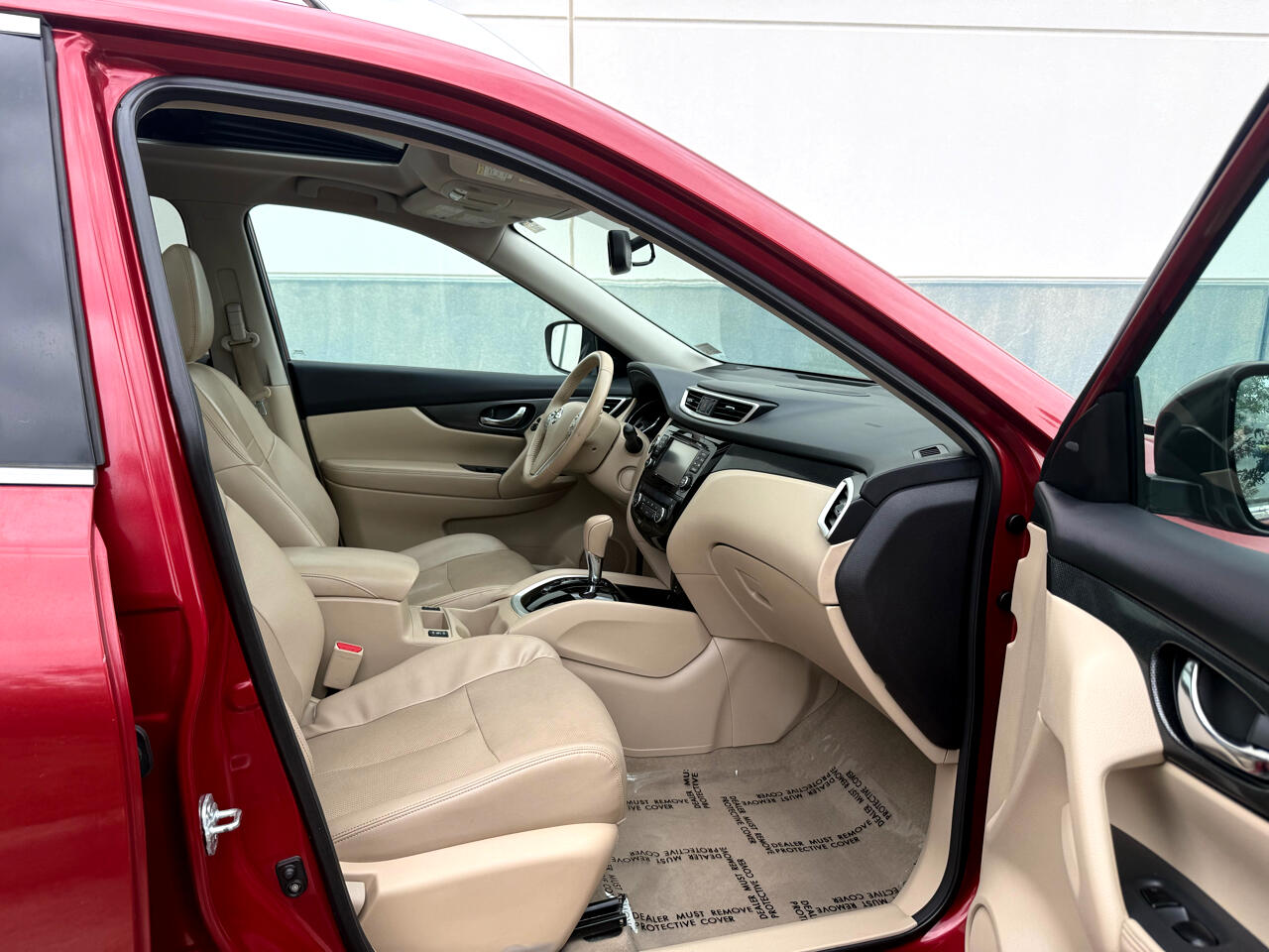 2015 Nissan Rogue SL photo 24