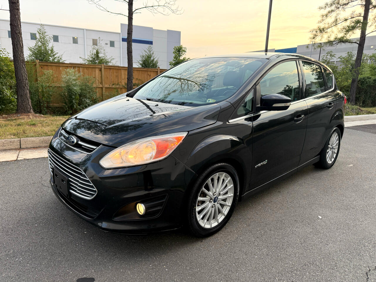 2013 Ford C-Max Hybrid SEL photo 2