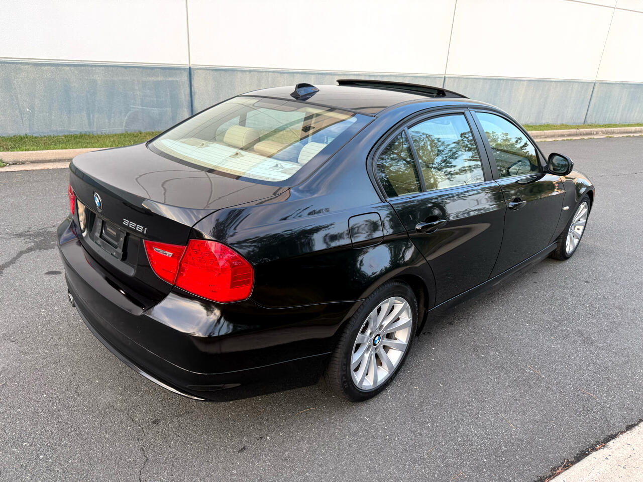 2011 Bmw 328i SA photo 4